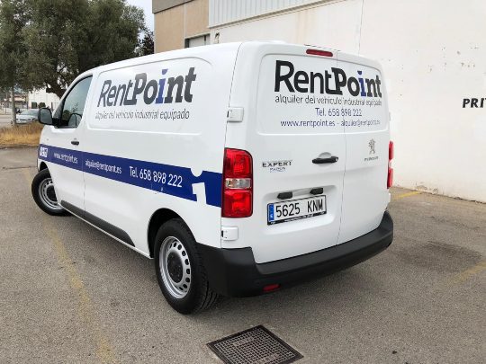 Alquiler de furgonetas para reparto urbano en Rentpoint